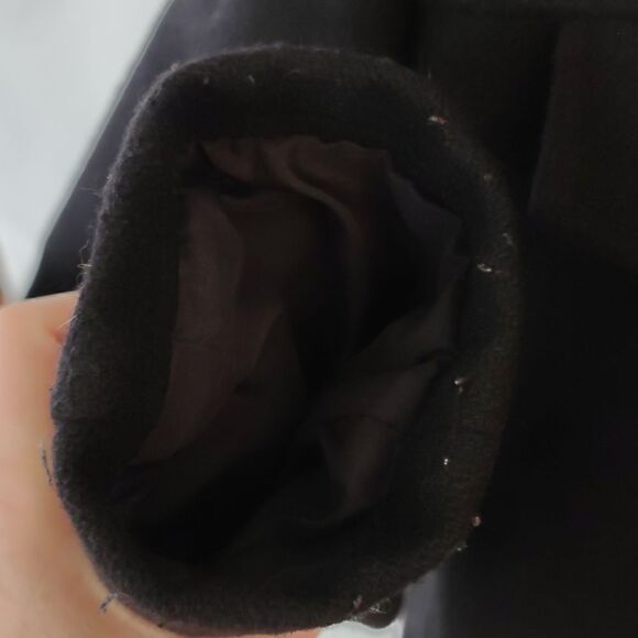 True
American Pineapple Clothing Company Large Black Wool Coat - Picture 12 of 14